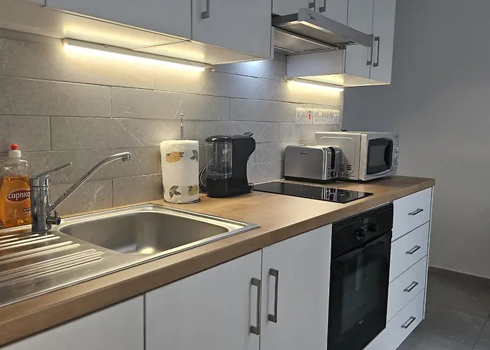 Historia * ニコシア